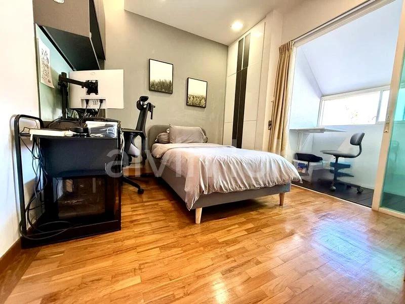6 Bed Cluster House (Landed) for Sale in  Horizon Gardens - Image 3